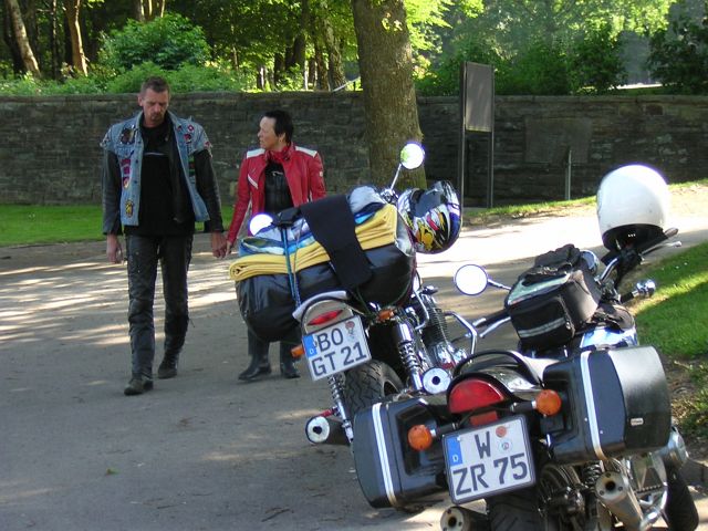 am Ehrenfriedhof Hürtgen